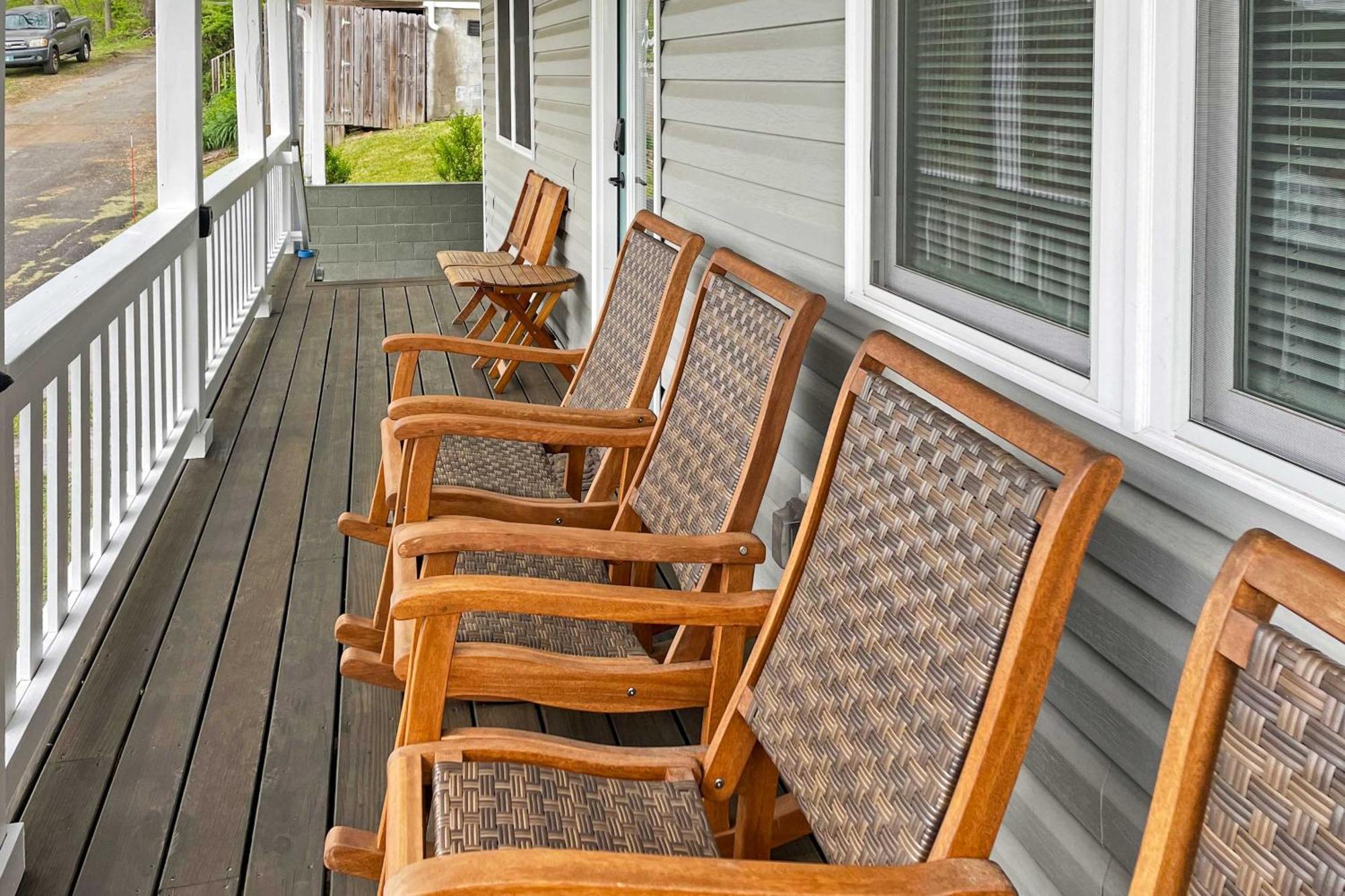 Cozy Fries Escape With Mountain And River Views! Galax Exterior foto